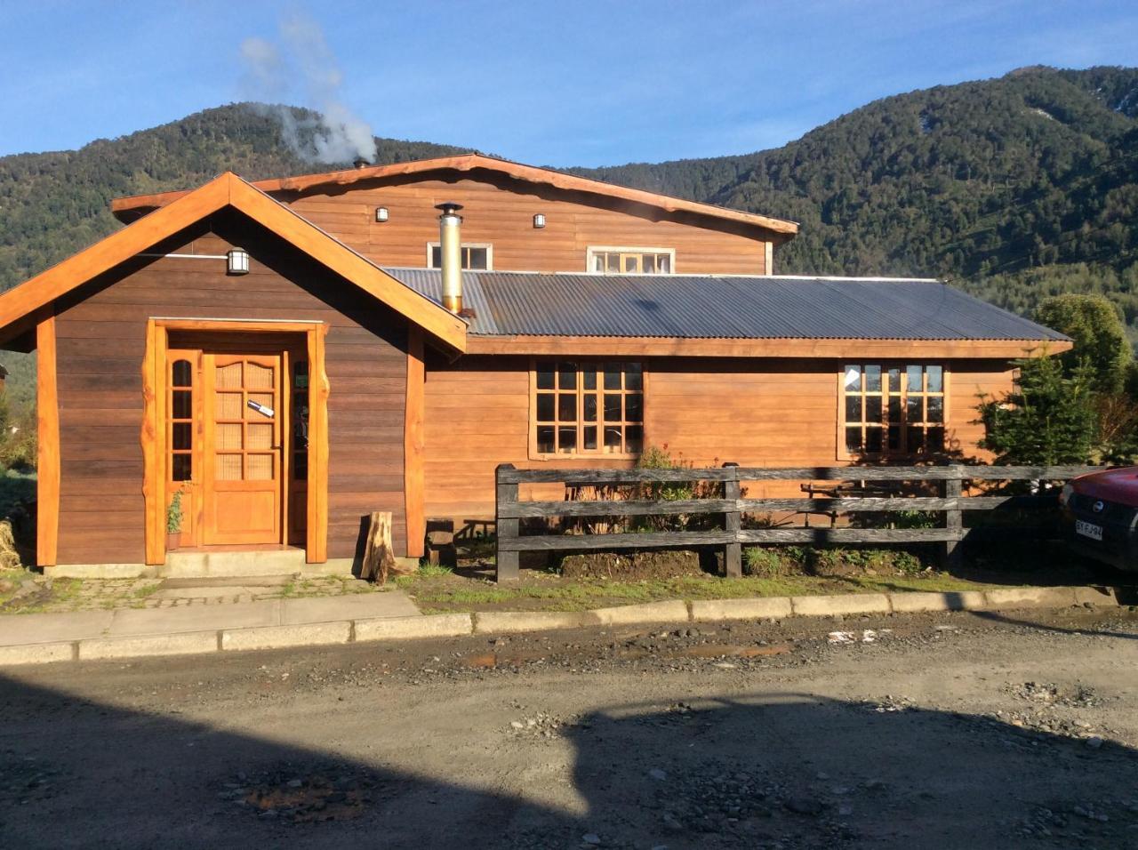 Los Manios Del Queulat Puyuhuapi Exterior photo